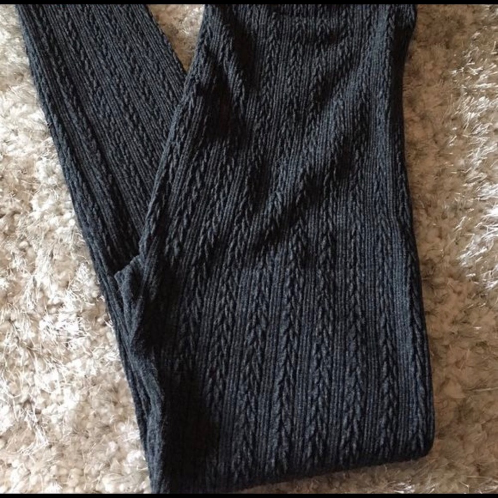 NWT Lane Bryant gray cable knit leggings Sizes 1X, 2X or 3X - Picture 6 of 7